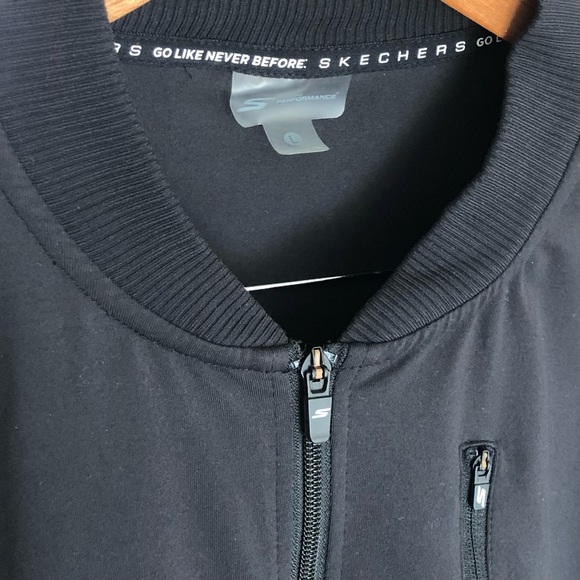 Skechers Performance Go Like Never Before Active Wear Bomber Style Jacket Large - Picture 8 of 8